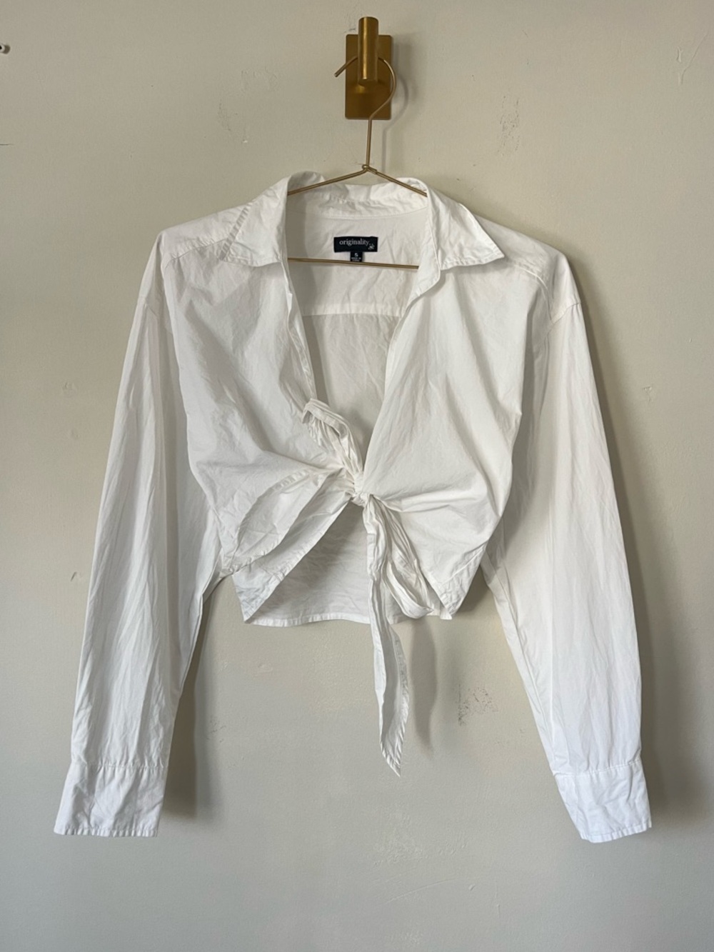 Originality White Tie-Front Cropped Button-Down Shirt